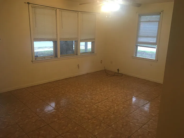 720 Washington St #1 — Photo 8