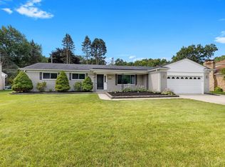 20080 White Oaks Dr, Clinton Township, MI