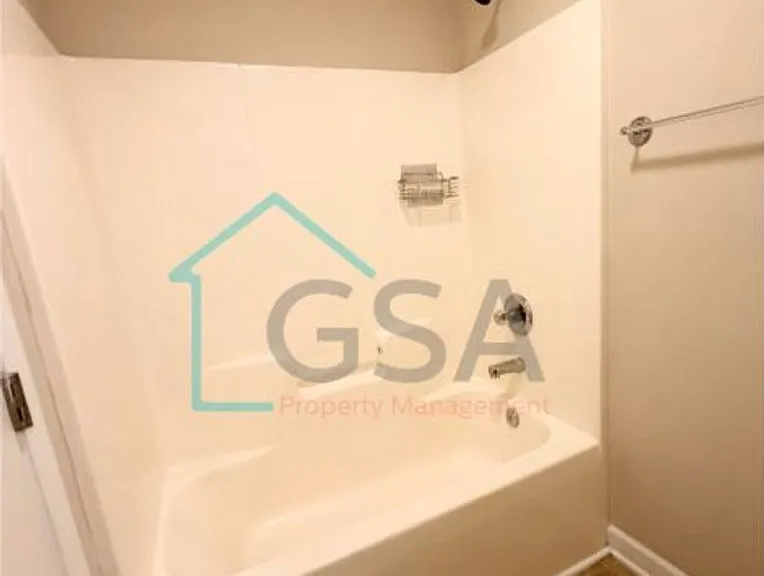225 Laurel Trace Cir — Photo 27