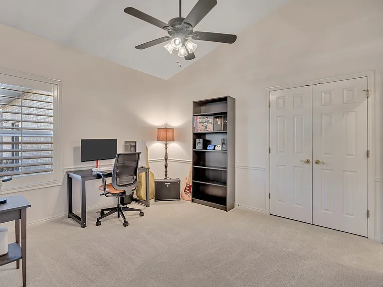 9162 S Glenn Abbey Way — Photo 10
