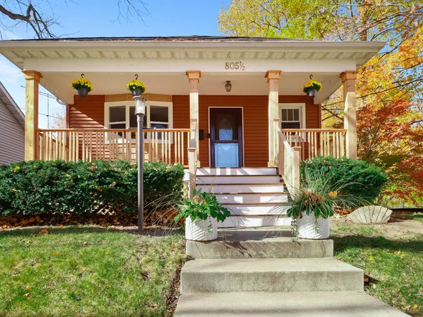 805 1/2 Napoleon St, Valparaiso, IN 46383