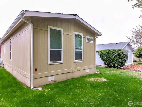 4th image of 2611 S 288th Street #6