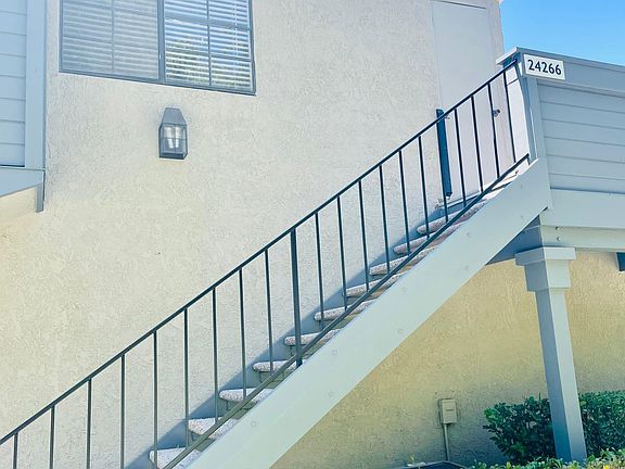 Private stairs leading to Private Patio and Entrance