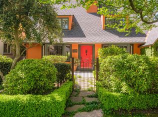 1324 40th St, Sacramento, CA 95819