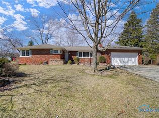 7782 Westwood Rd, Findlay, OH 45840