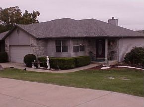 2nd image of 18 Bay Front Ln