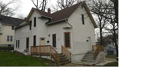 609 McDonough St Photo 1