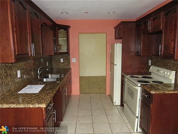 3rd image of 4183 NW 47th Ter