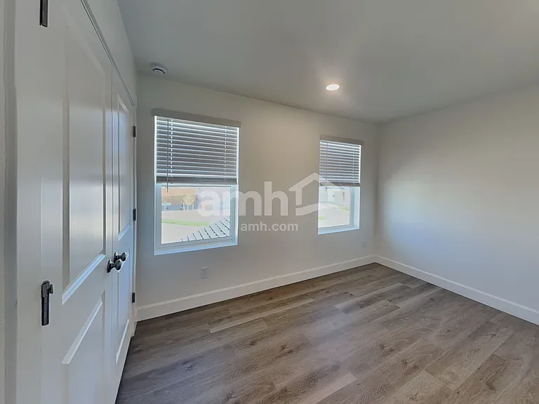 10028 Atchinson Ct — Photo 15