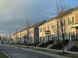285 Phoenix Blvd NW, Christiansburg, VA 24073