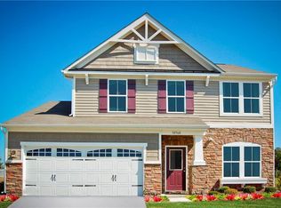 136 Williamson Park Ln, Smithfield, VA 23430
