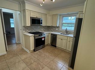 265 Randall Ave, Freeport, NY 11520