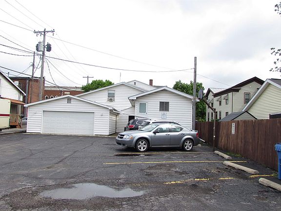 5th image of 118 E Van Buren St