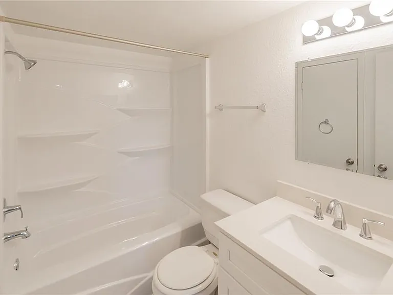 2500 Burleson Rd #614 — Photo 10