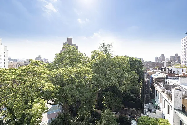 Sold by Corcoran | media 15