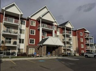 2207 44th Ave NW, Edmonton, AB T6T0T2