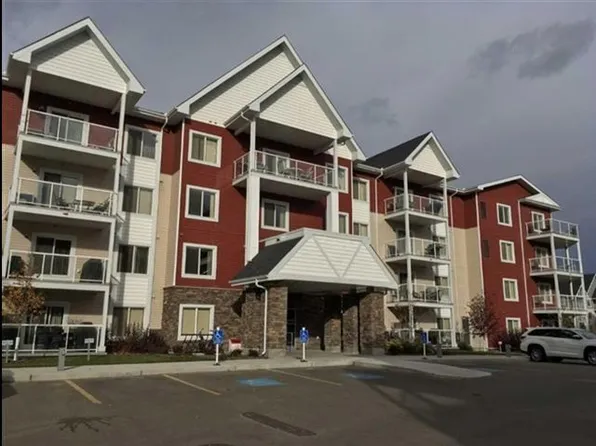 2207 44th Ave NW, Edmonton, AB T6T 0T2