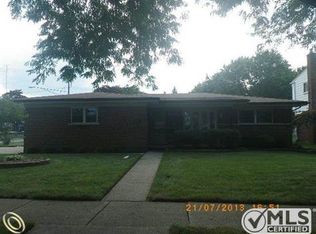 26309 Falmouth Dr, Warren, MI 48089