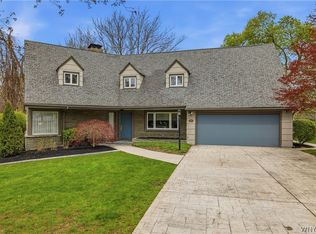 465 Fort Gray Dr, Lewiston, NY 14092