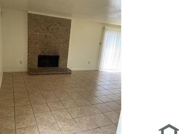 916 E Monterey Ct #D