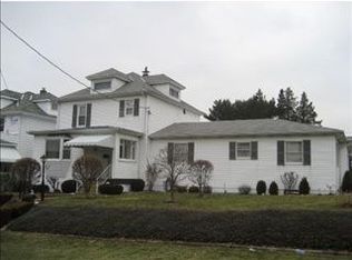 402 S Hickory St, Scottdale, PA 15683