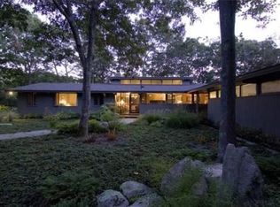 32 Mishaum Point Rd, Dartmouth, MA 02748