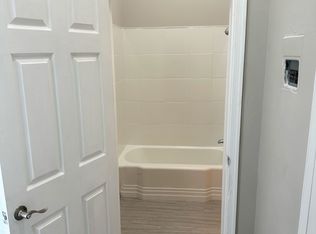218 W Monument St APT 1A, Baltimore, MD 21201