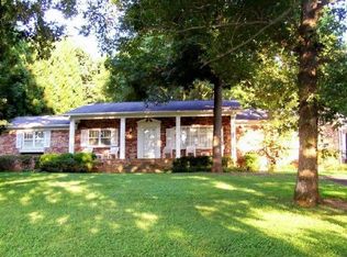 611 Country Club Rd, Shelby, NC 28150