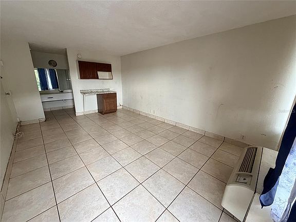 3rd image of 7900 S ORANGE BLOSSOM TRAIL #2053