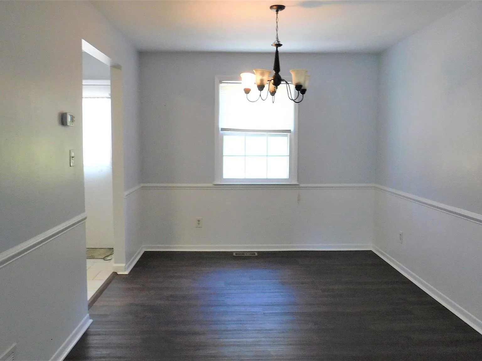 3 bed, 2.5 bath, 2000 sqft, $2,200 — Photo 4