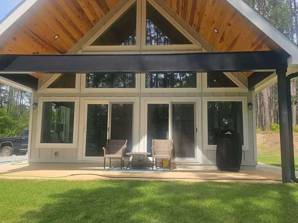 2595 Omaha Dr, Elberton, GA 30635