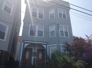 6 Harlow St, Dorchester, MA 02125