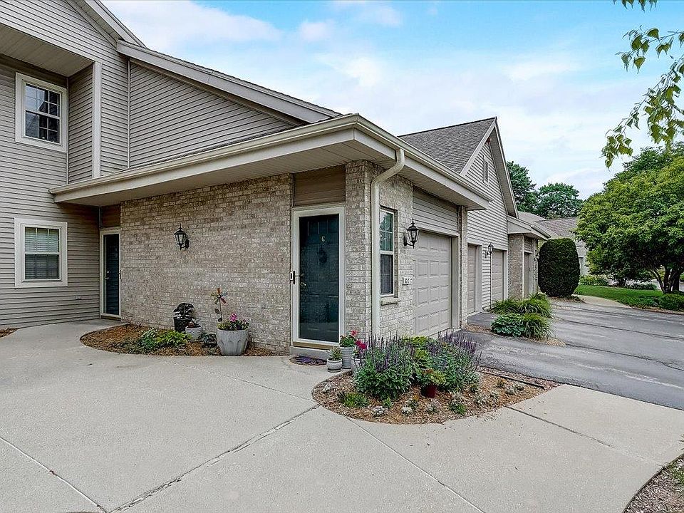 1st image of 18625 Emerald Cir Unit G