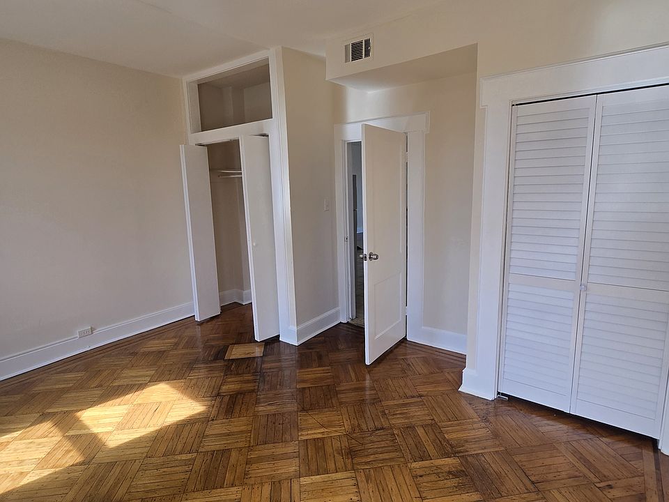 1st image of 243 16th Ave #8