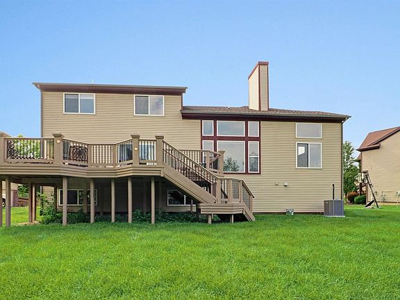3rd image of 14611 Sunset Pond Cir #36