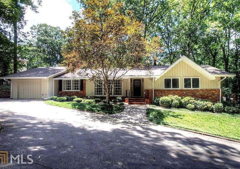 1st image of 6750 Castleton Dr