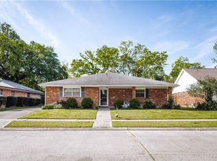 5711 Carlisle Ct, New Orleans, LA 70131