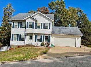 17135 Lensman Rd, Saint Robert, MO 65584