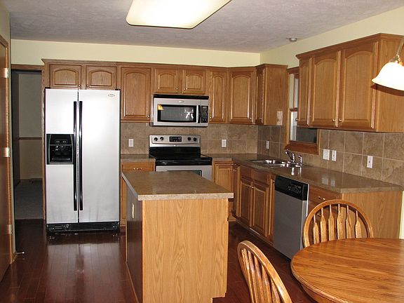 5th image of 7508 S 37th St