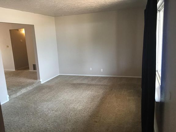 5th image of 6900 Orphelia Ave NE