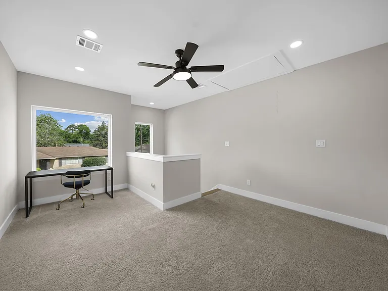 6835 Weston St #A — Photo 10