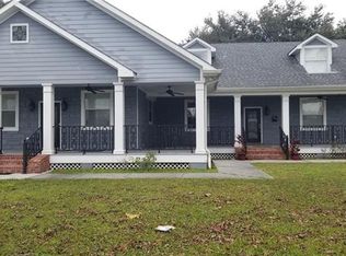 2801 Paris Rd #A, Chalmette, LA 70043