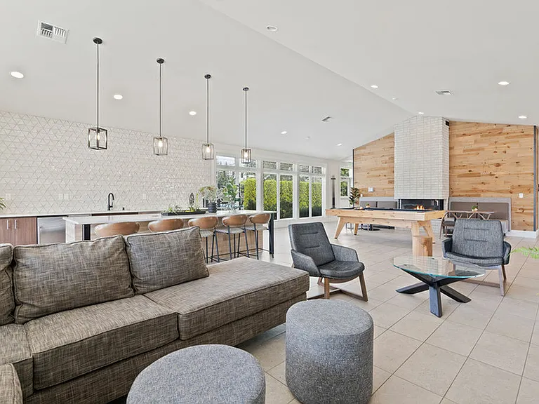 Clubhouse Lounge Area