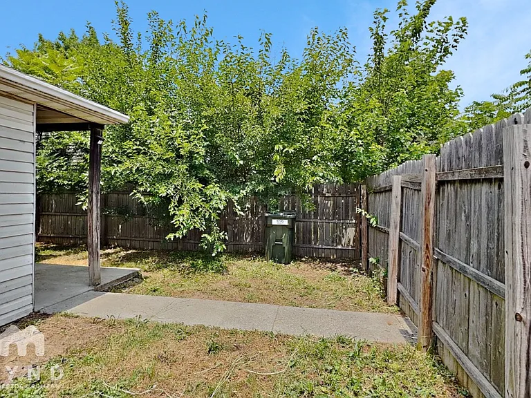 1276 Wager St — Photo 17