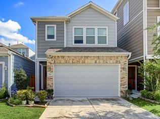 5415 Holguin Hollow St, Houston, TX 77023