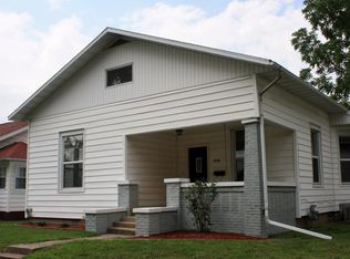 2020 Pine St, Murphysboro, IL 62966