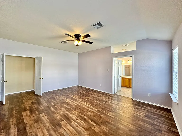 102 W Great Plains Trl — Photo 16