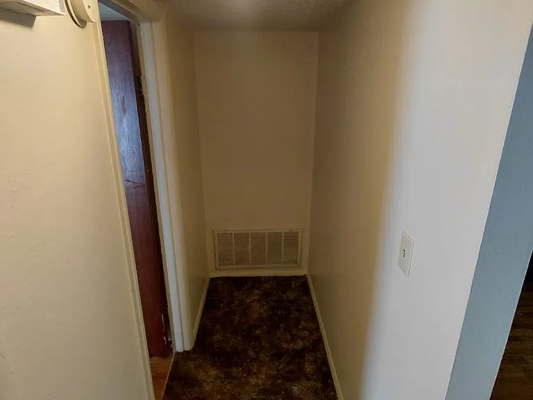 Prairie Sun Apartments — Photo 12