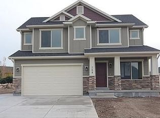 249 E 2150 N, North Ogden, UT 84414