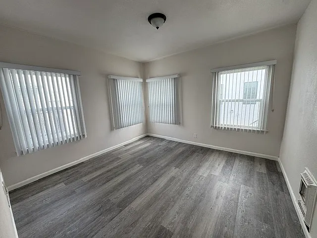 4915 W San Vicente Blvd #2 — Photo 7